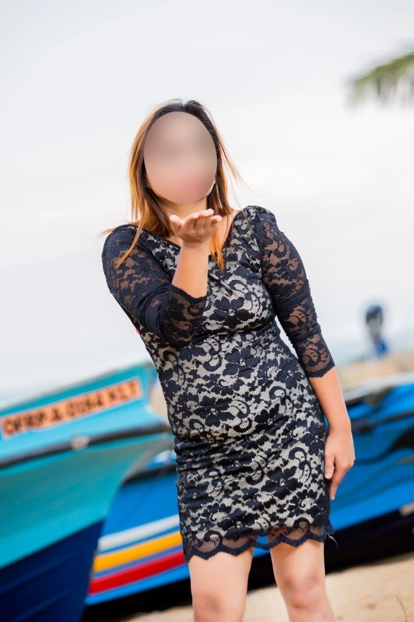 Rozanne VIP – Sri Lankan escort in Colombo — 8 / 10