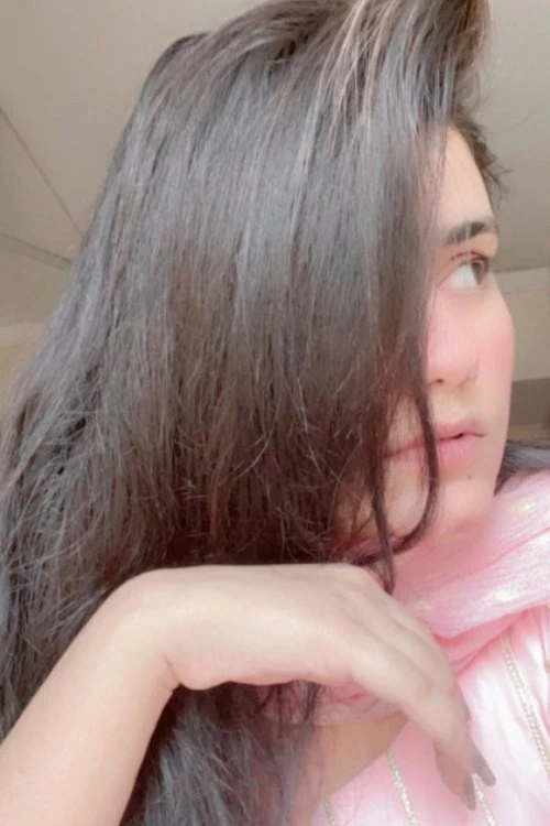 Maira – Pakistani escort in Karāchi — 2 / 12
