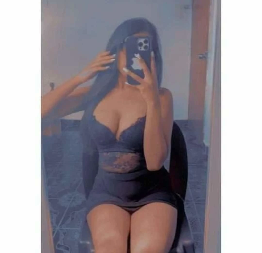 Dayana – Sri Lankan escort in Colombo — 4 / 5
