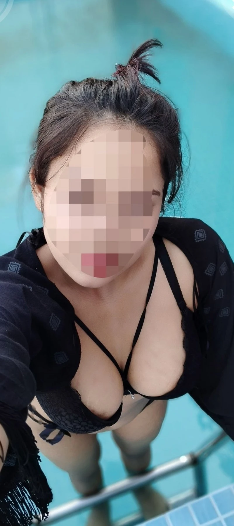 Anvi (Real Meet Cam Service) – Indian escort in Mumbai — 5 / 13