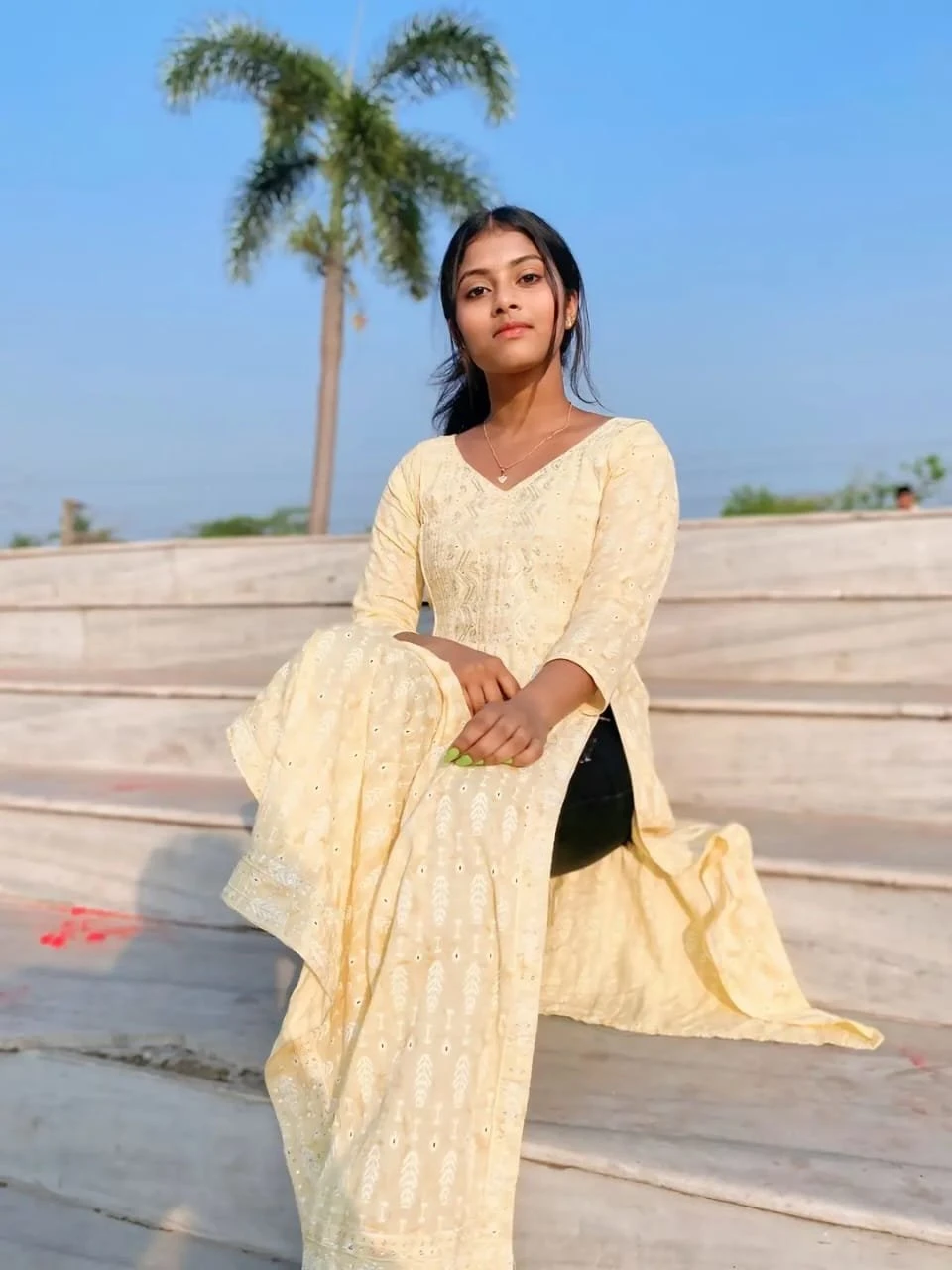 Supriya Singh Kolkata Call Girls Service – Indian escort in Kolkata — 1 / 2