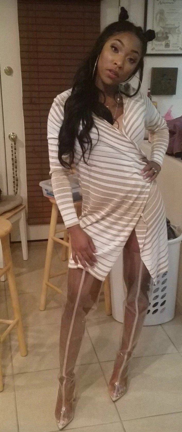 I N D I a B a N K Z – American escort in Mumbai — 3 / 9