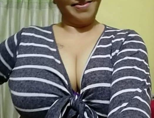 Sara Fernando – Sri Lankan masseuse in Colombo — 6 / 7