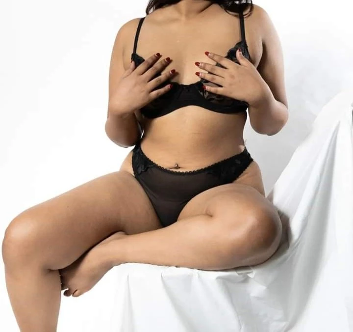 Lohansi – Sri Lankan escort in Colombo — 3 / 4