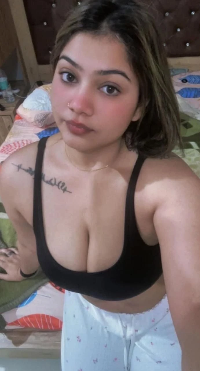I Am Independent Khushi – Indian escort in New Delhi — 3 / 4