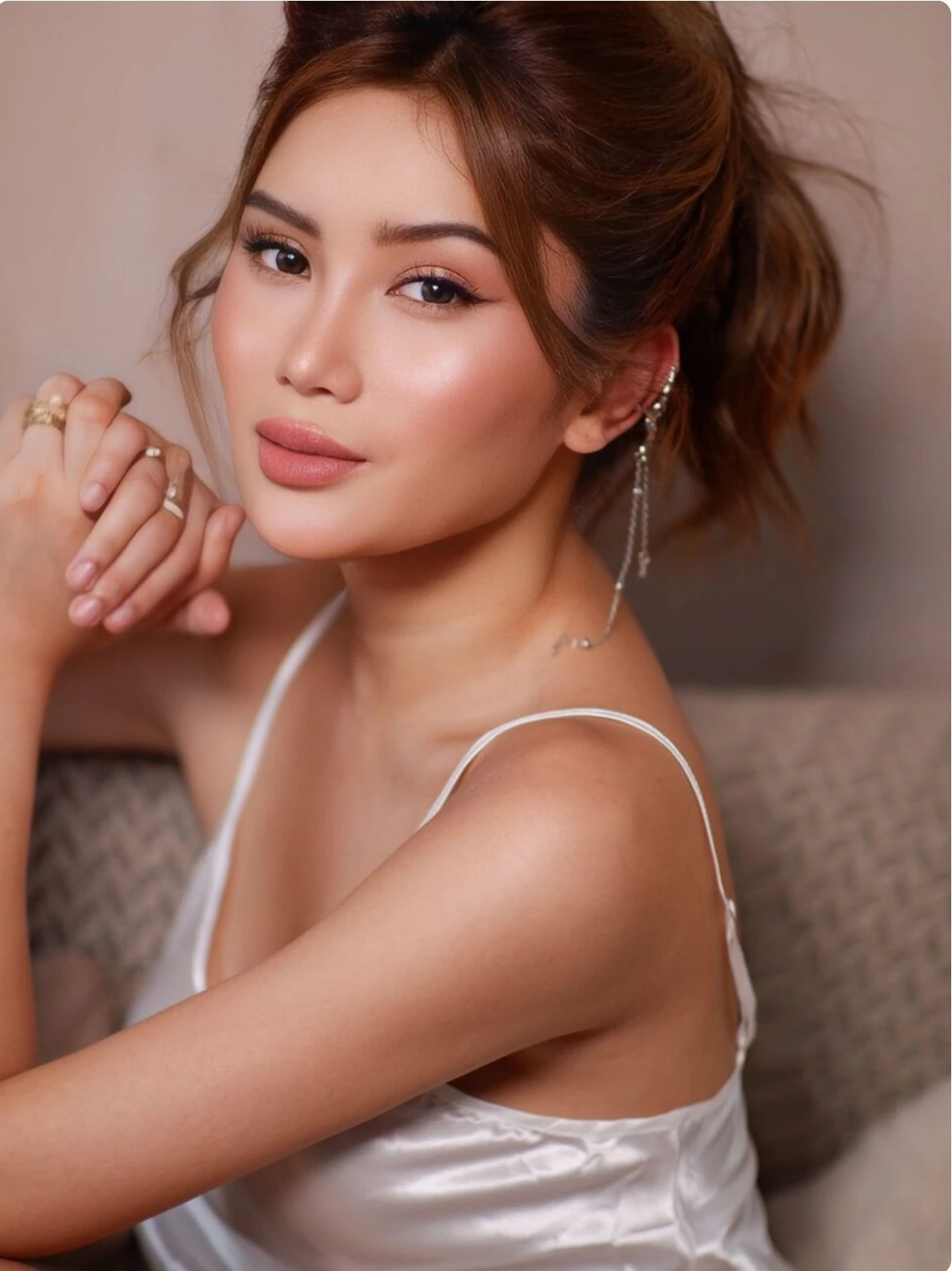 Sultry Vixen - Newest Socialite in Town – American escort in Macao — 19 / 28