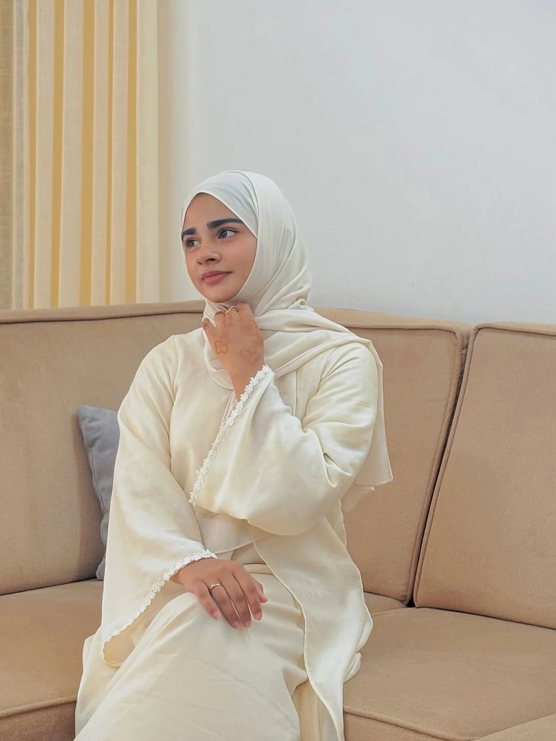 Anu – Indian escort in Kochi — 2 / 3