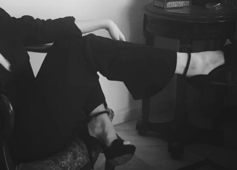 Goddess Kali – Lebanese dominatrix in Beirut — 2 / 7