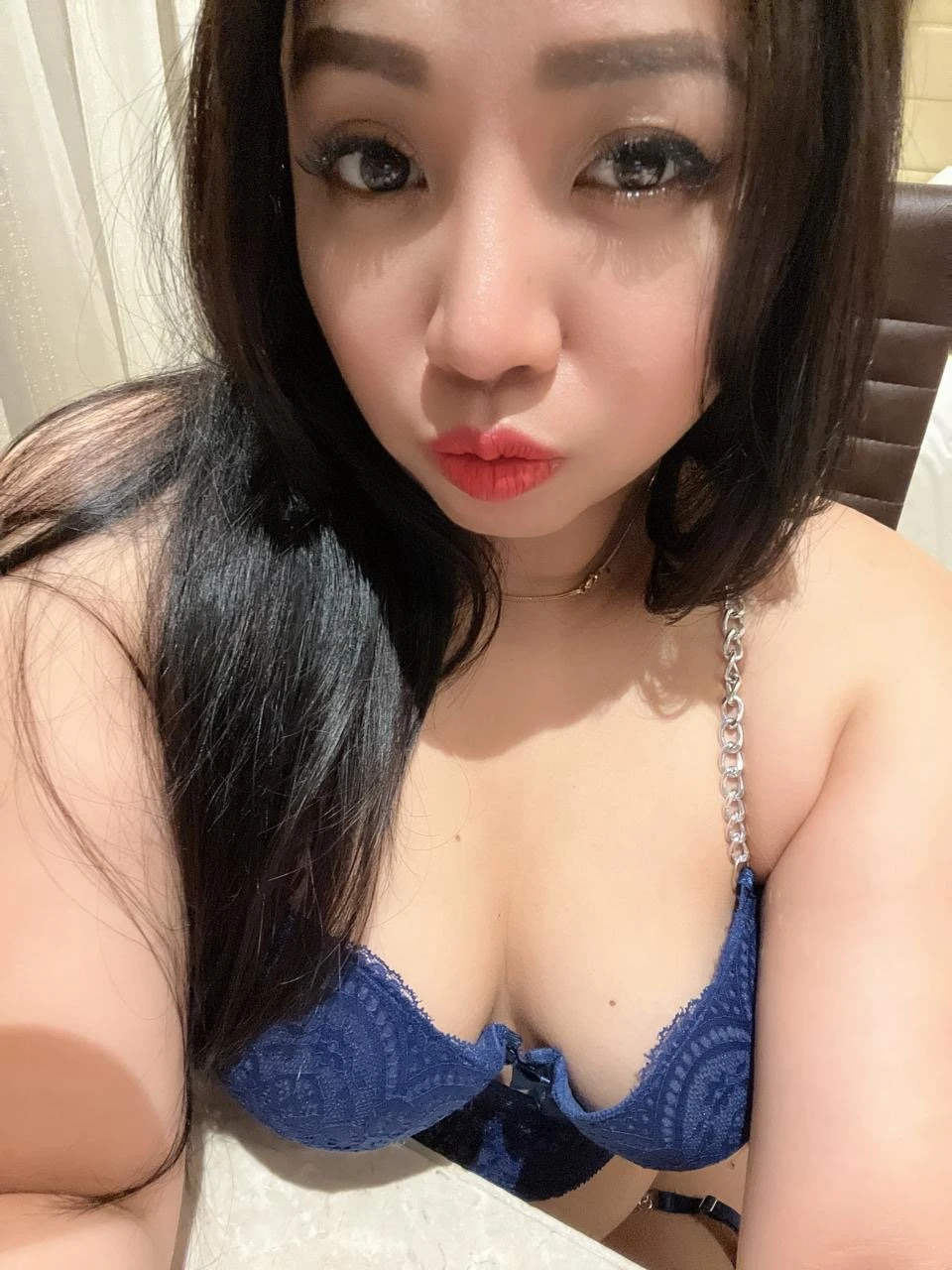 YUNA – Japanese escort in Mumbai — 3 / 13