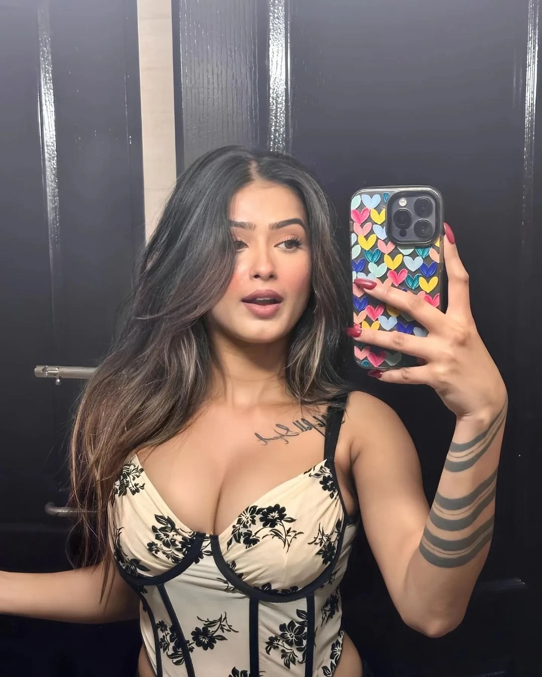 Gunjan – Indian escort in Navi Mumbai — 3 / 6