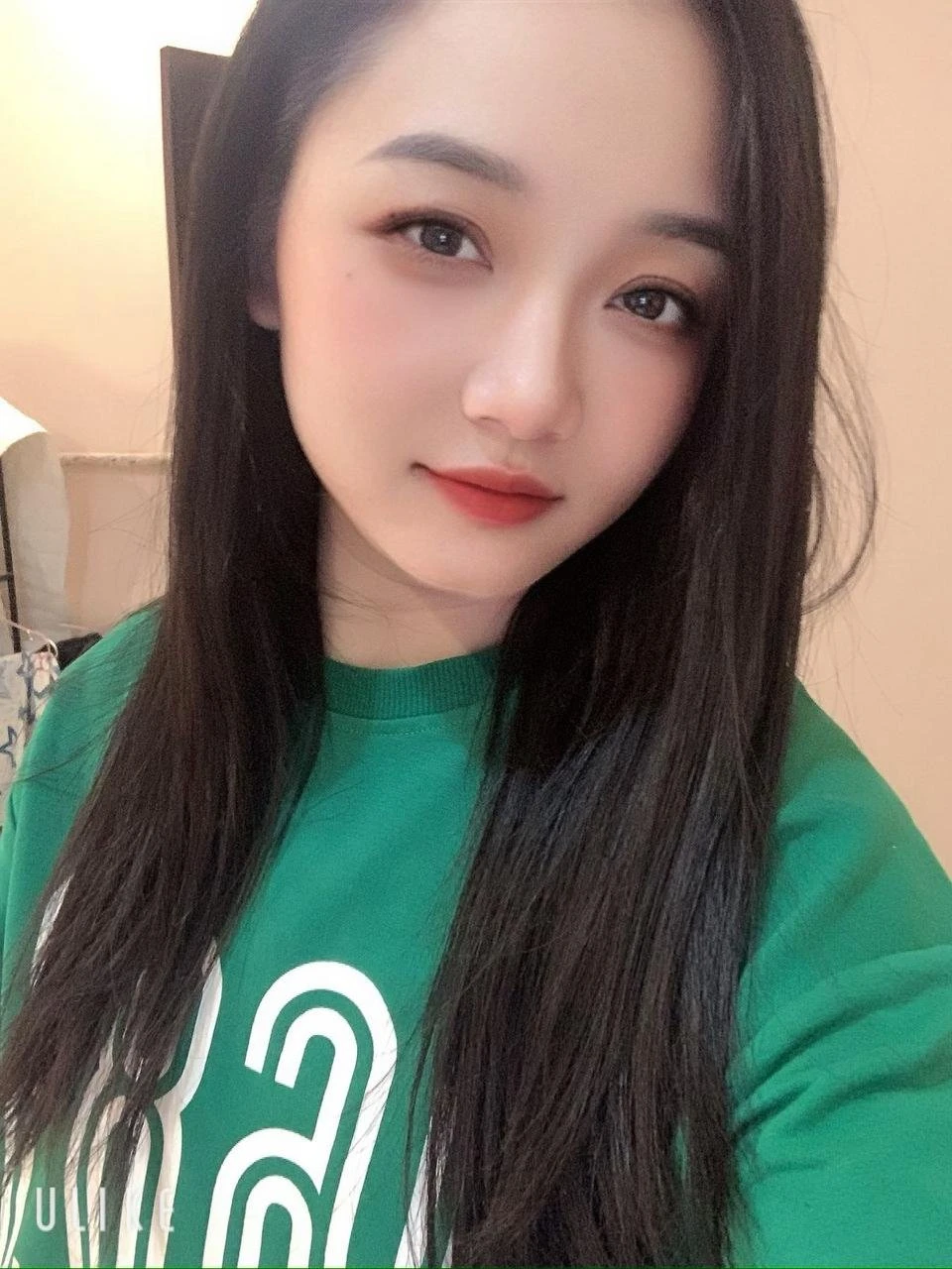 Nova – South Korean escort in Mumbai — 2 / 5