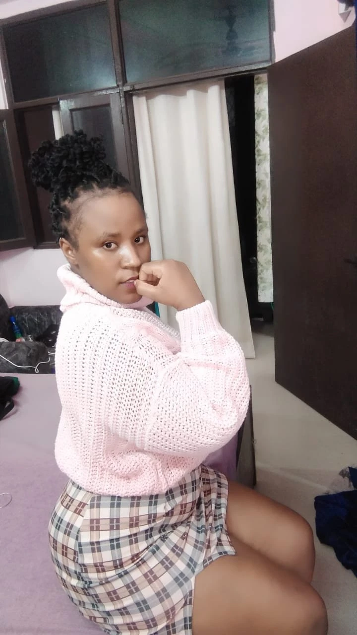 African Karma +91//811980//9048 – escort in New Delhi — 2 / 6