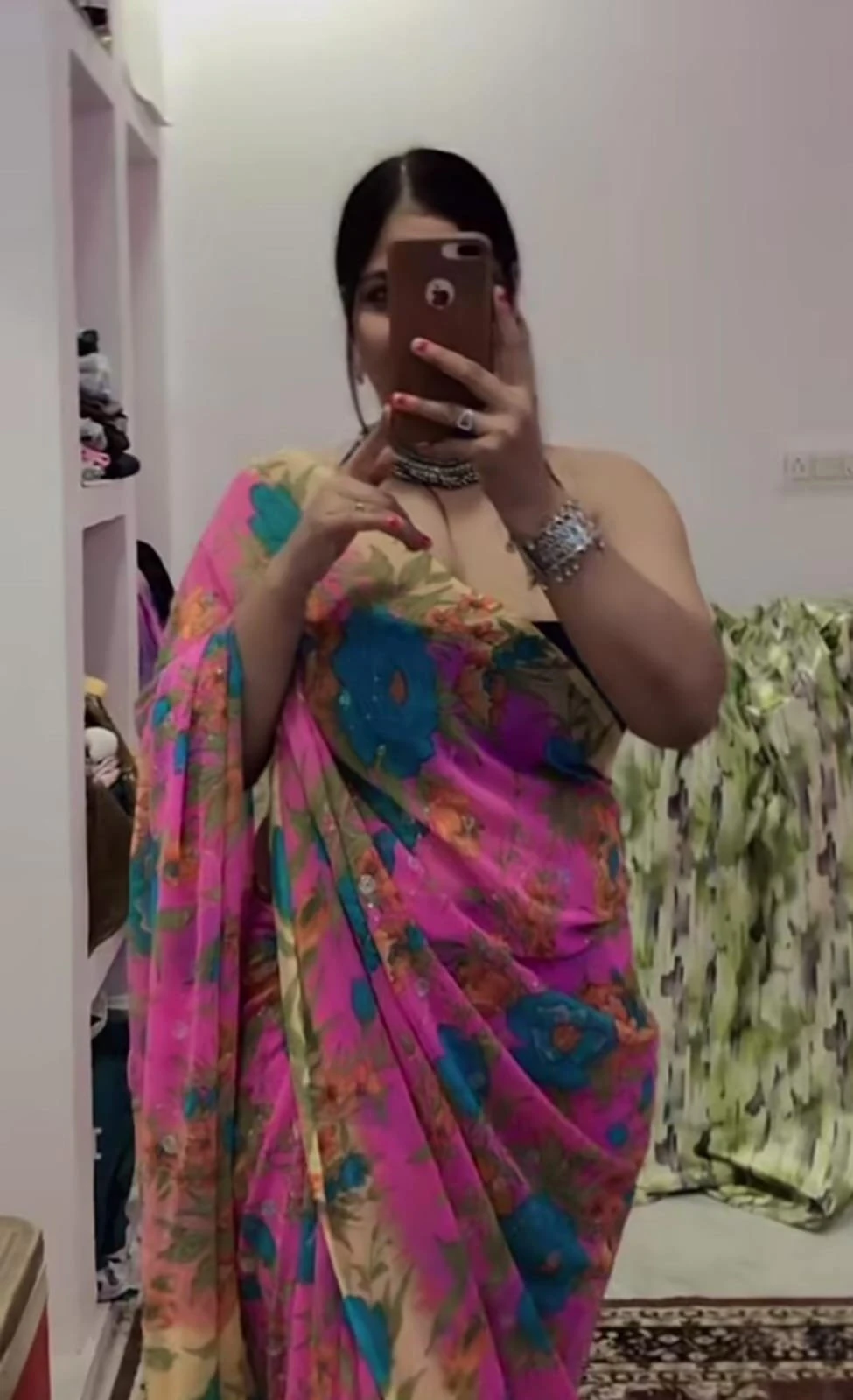 Kirti Independent Cam/real Meet – Indian escort in Gurgaon — 12 / 13