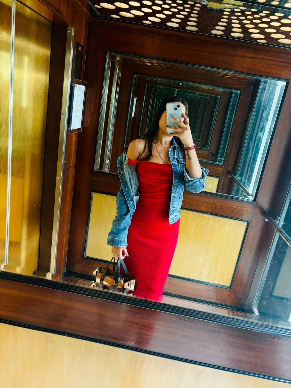 Vinita Kapoor No Advance On The Spot Pay – Indian escort in Pune — 5 / 6