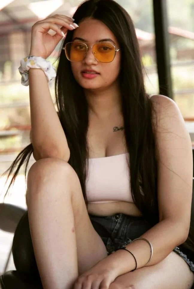 Asha(independent)cam/ Meet – Indian escort in Hyderabad — 4 / 5