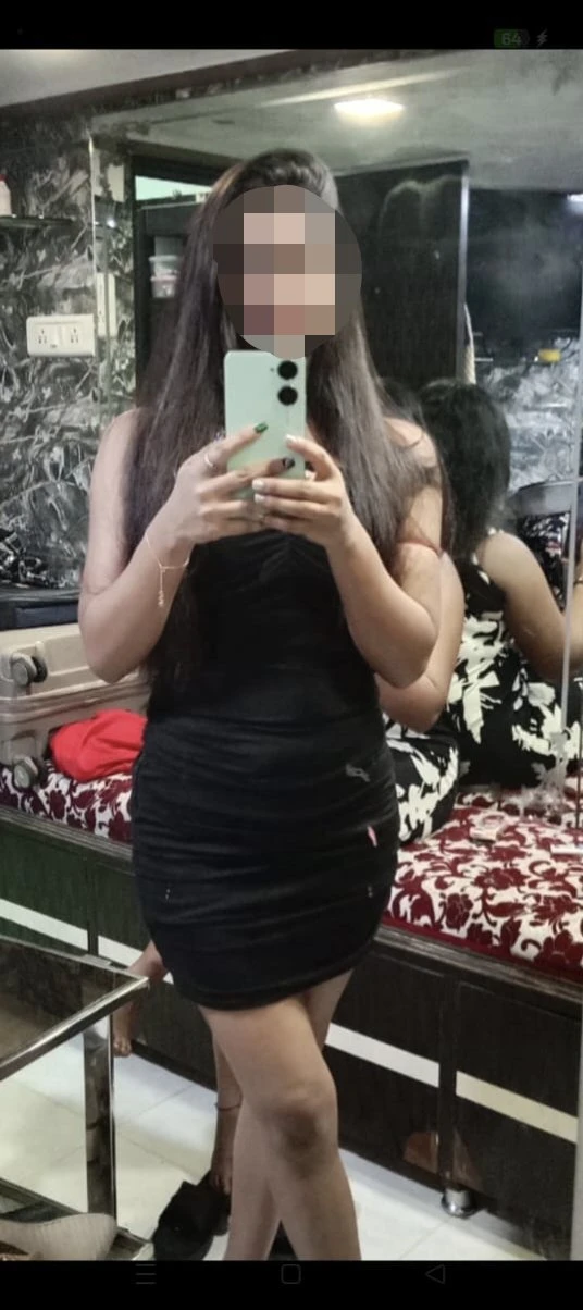 Monika (independent) Cam Meet🤍 – Indian escort in Navi Mumbai — 3 / 4