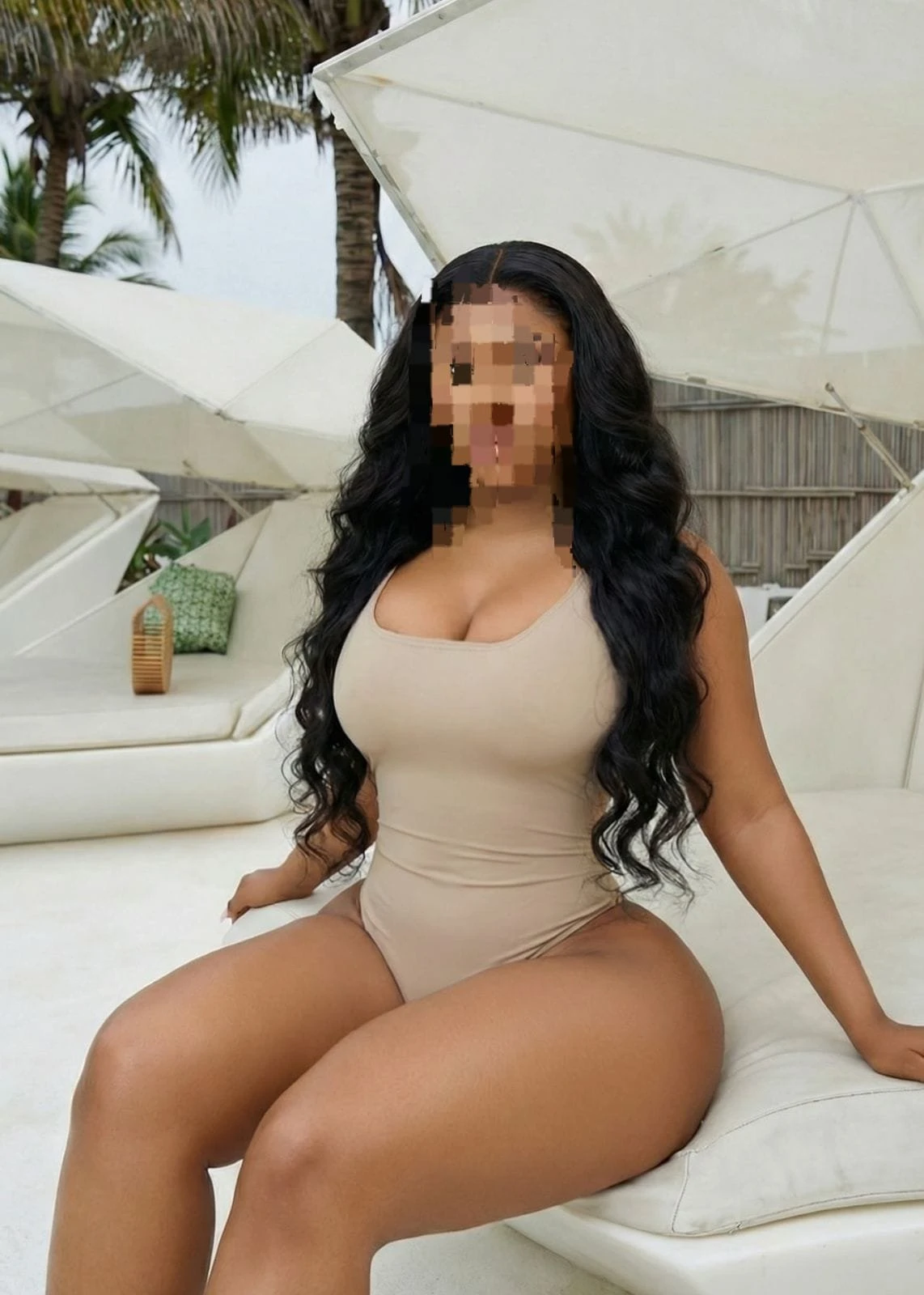 Paula blowjob &cam session – Tanzanian escort in Hyderabad — 5 / 6