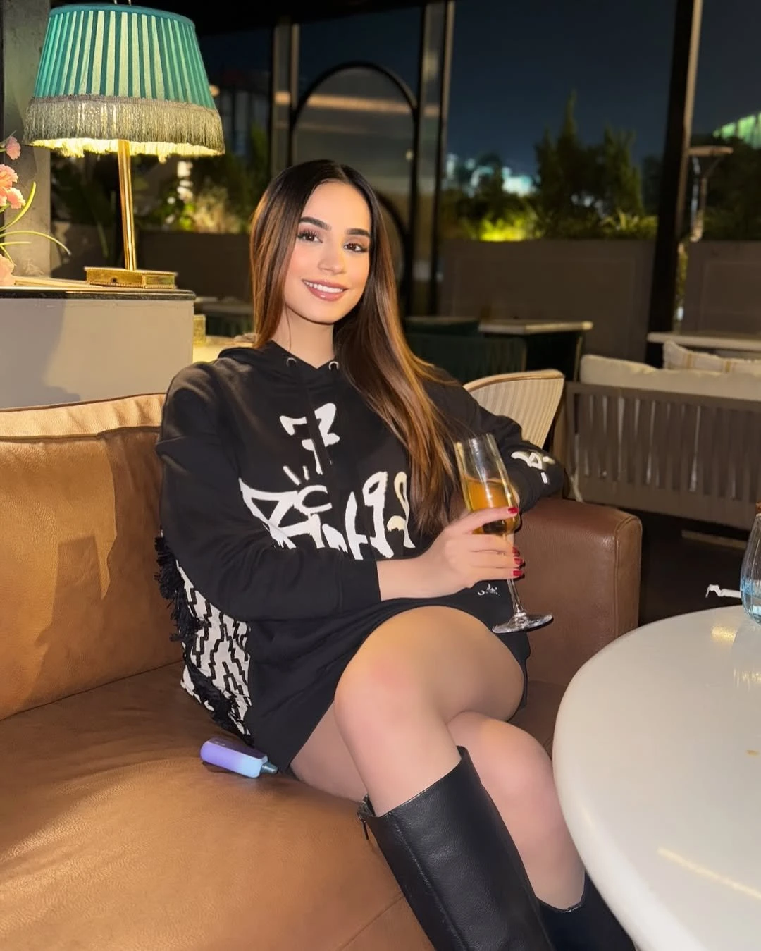 Jayshree Das – Indian escort in Manali — 2 / 3