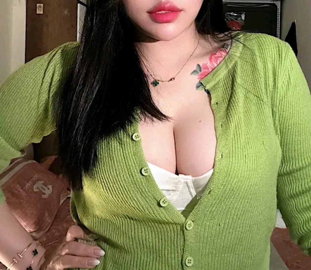 Julia Quỳnh anh – Vietnamese escort in Hanoi — 4 / 9