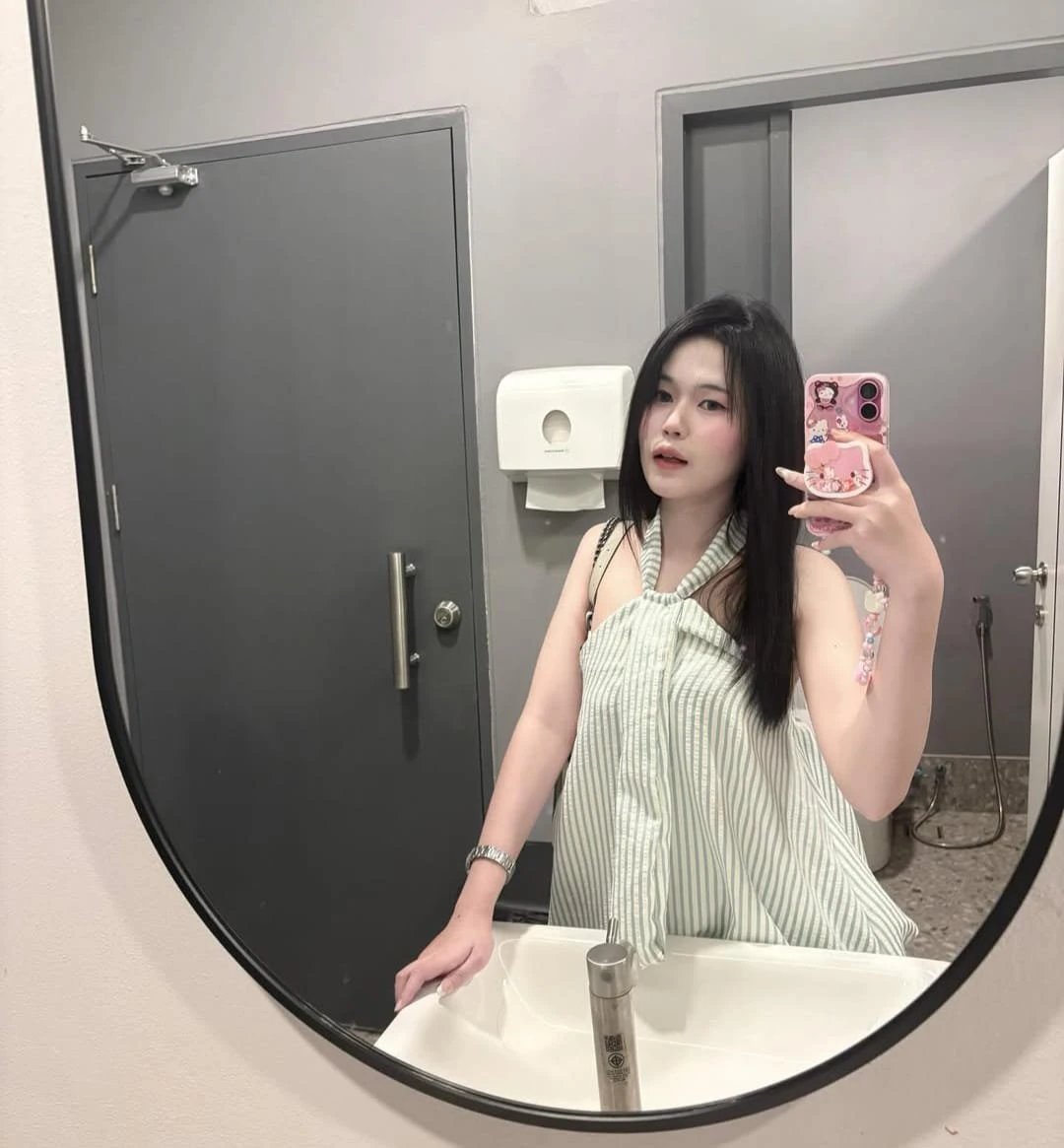 Genuine Cam Session Available, Escor – Indian escort in Kolkata — 1 / 3