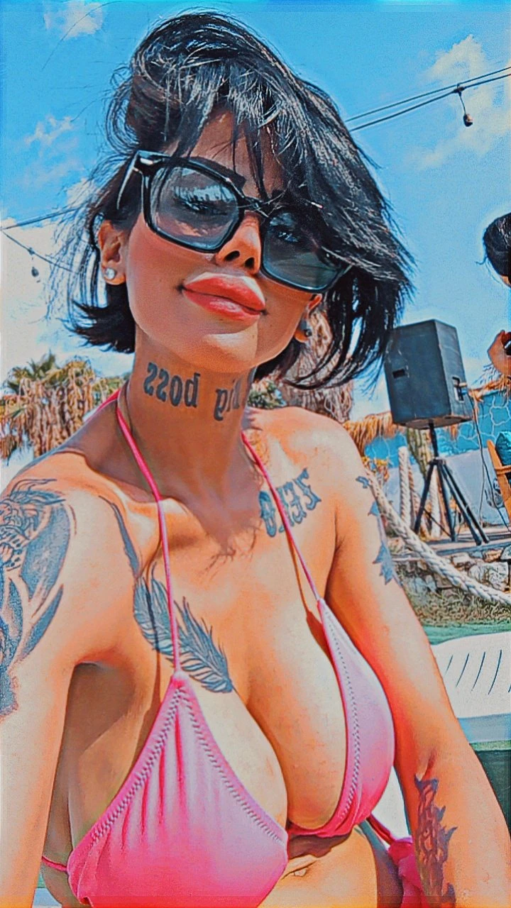 Katrin – Lebanese escort in Beirut — 20 / 23