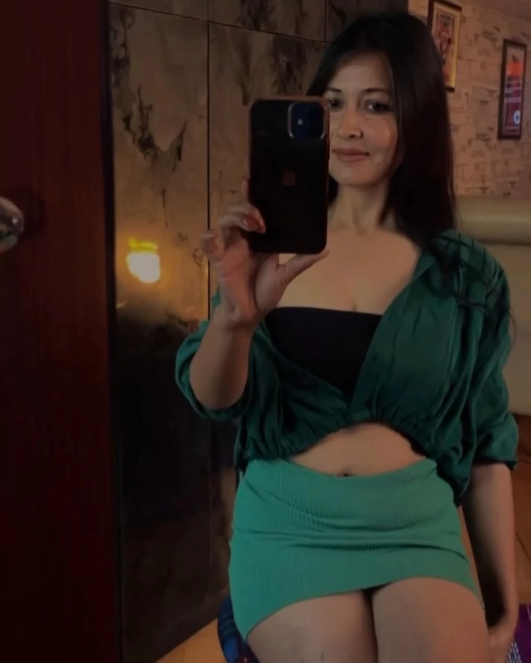 Divya Panchal – Indian escort in Lucknow — 1 / 7