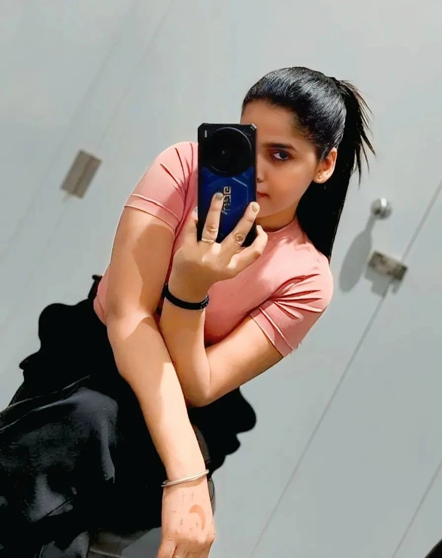 ꧁༒Mahi🦋(Cam & Real meet)༒꧂ – Indian escort in Kolkata, Escort, Kolkata