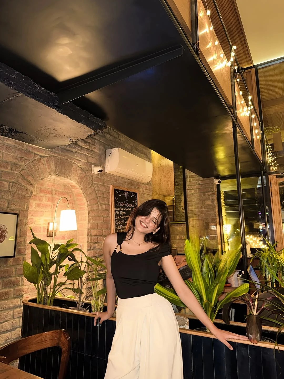 Anushka – Indian escort in Bangalore, Escort, Banga