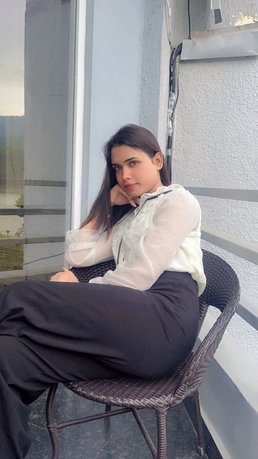 ꧁༒Payal REAL MEET endore escort agency༒꧂ – Indian escort in Indore — 3 / 5