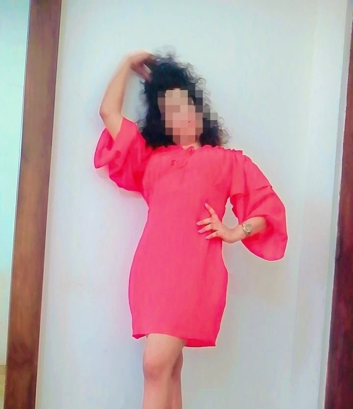 Shehani Curly Hair Uni Girl – Sri Lankan escort in Colombo, Escort, Colombo