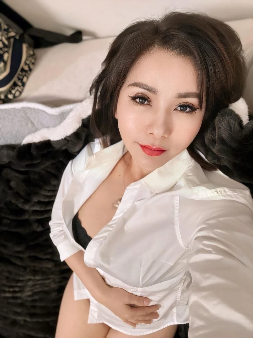 Sofia – Vietnamese escort in Da Nang — 9 / 16