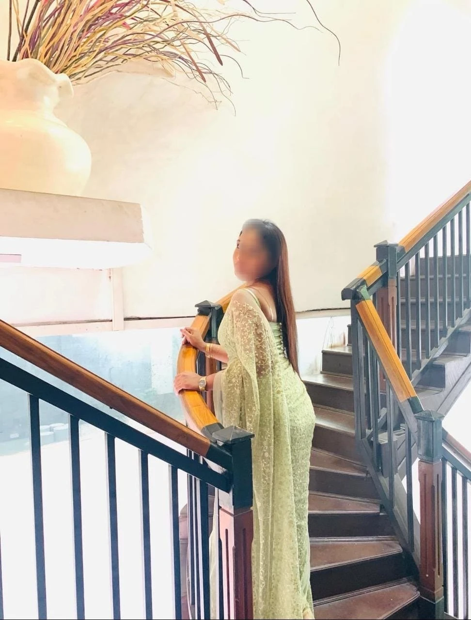 Zilpah Lovelyn – Sri Lankan escort in Colombo — 2 / 4