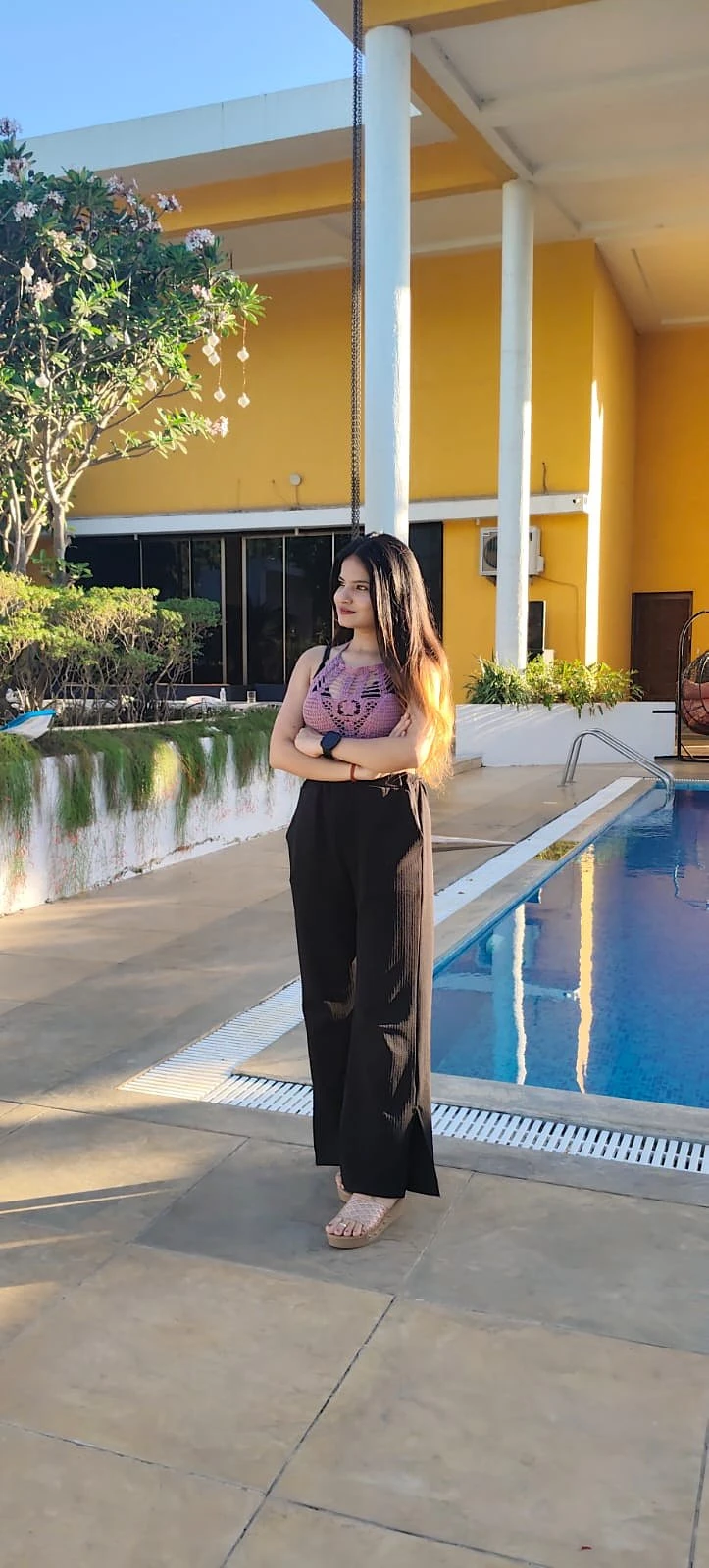 Miss DOLLY Escort service – Indian escort in Surat — 3 / 5