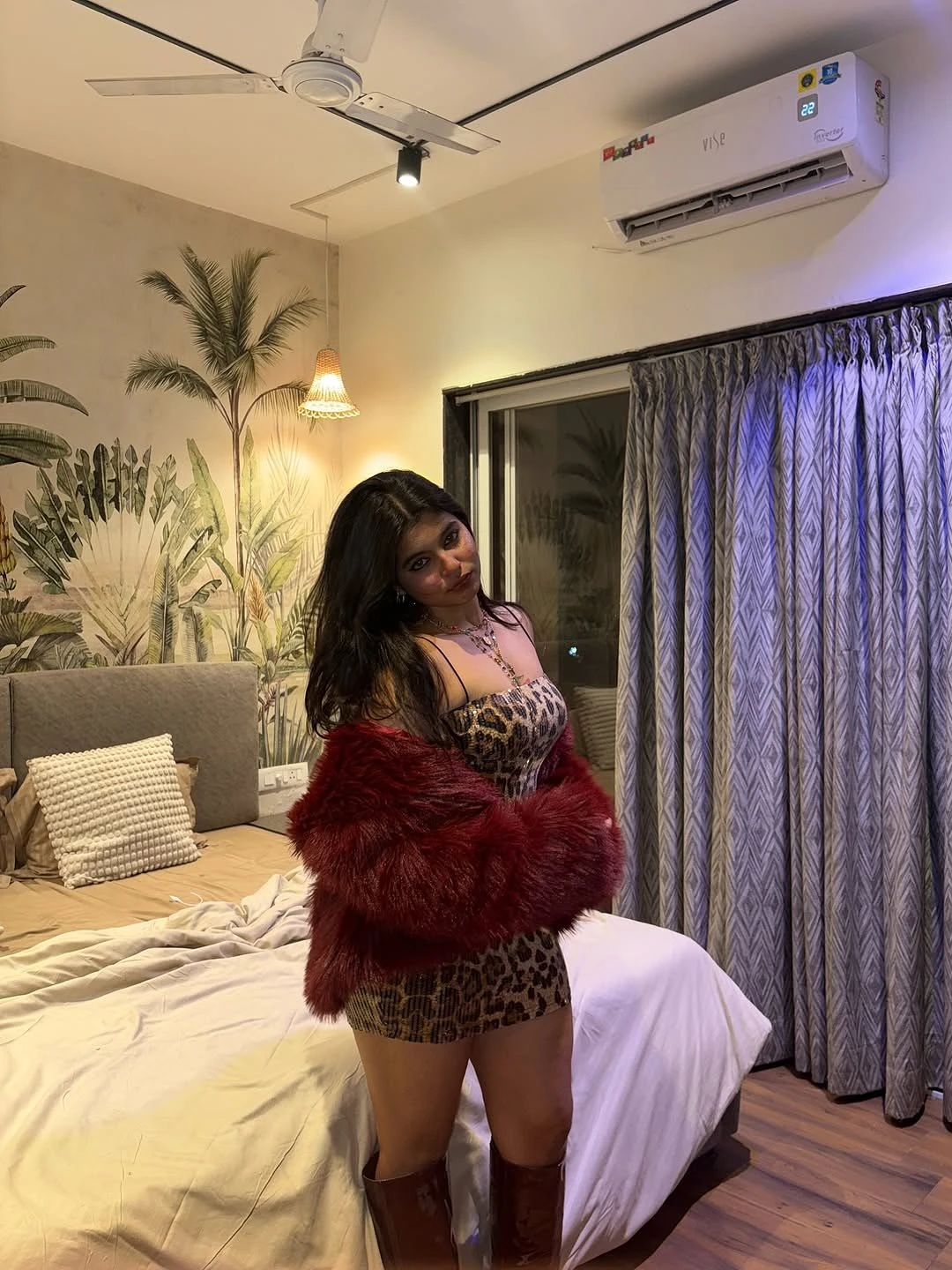 Vip Escort Service Lucknow – Indian escort in Lucknow — 2 / 5