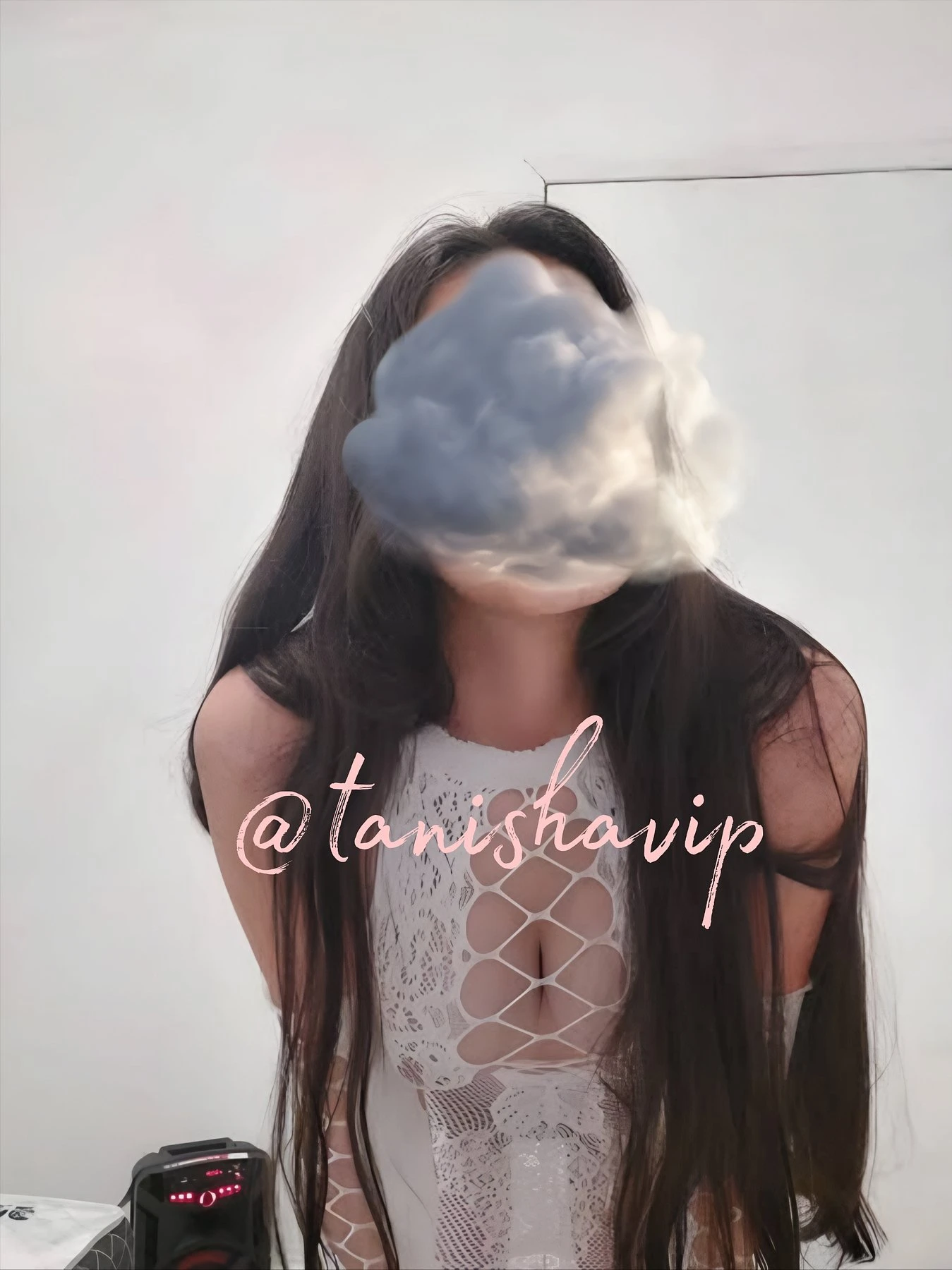 Miss Tanisha (Independent GFE) – Indian escort in New Delhi — 9 / 11