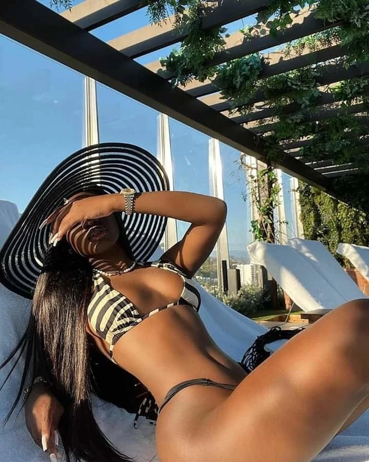 Cyrus4queen – Rwandan escort in New Delhi — 11 / 12