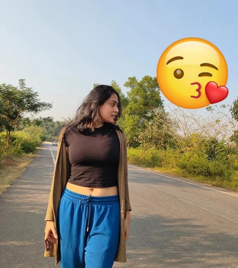 Aayesha Independent Girl Real meet – Indian escort in New Delhi, Escort, New Delhi