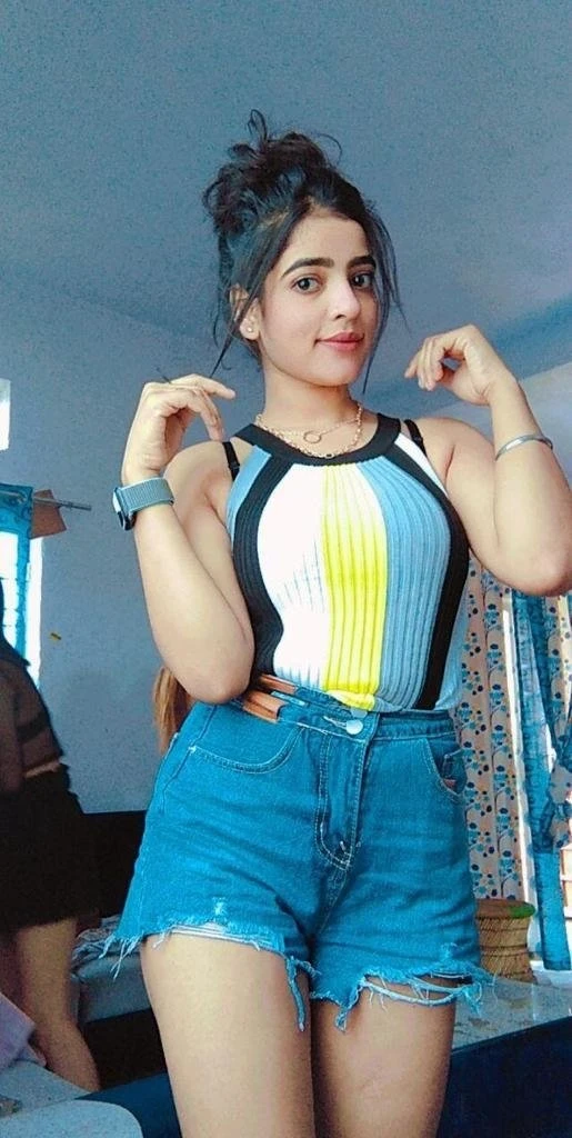 Independent College Girl – Indian escort in Candolim, Goa, Escort, Candolim