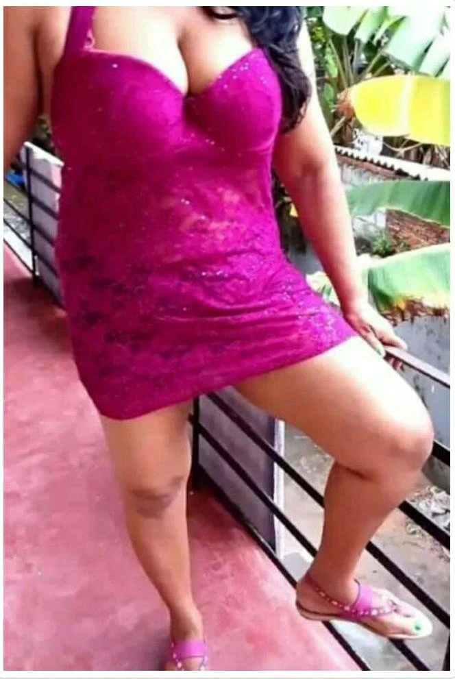 Danu and Puja – escort in Colombo — 2 / 5