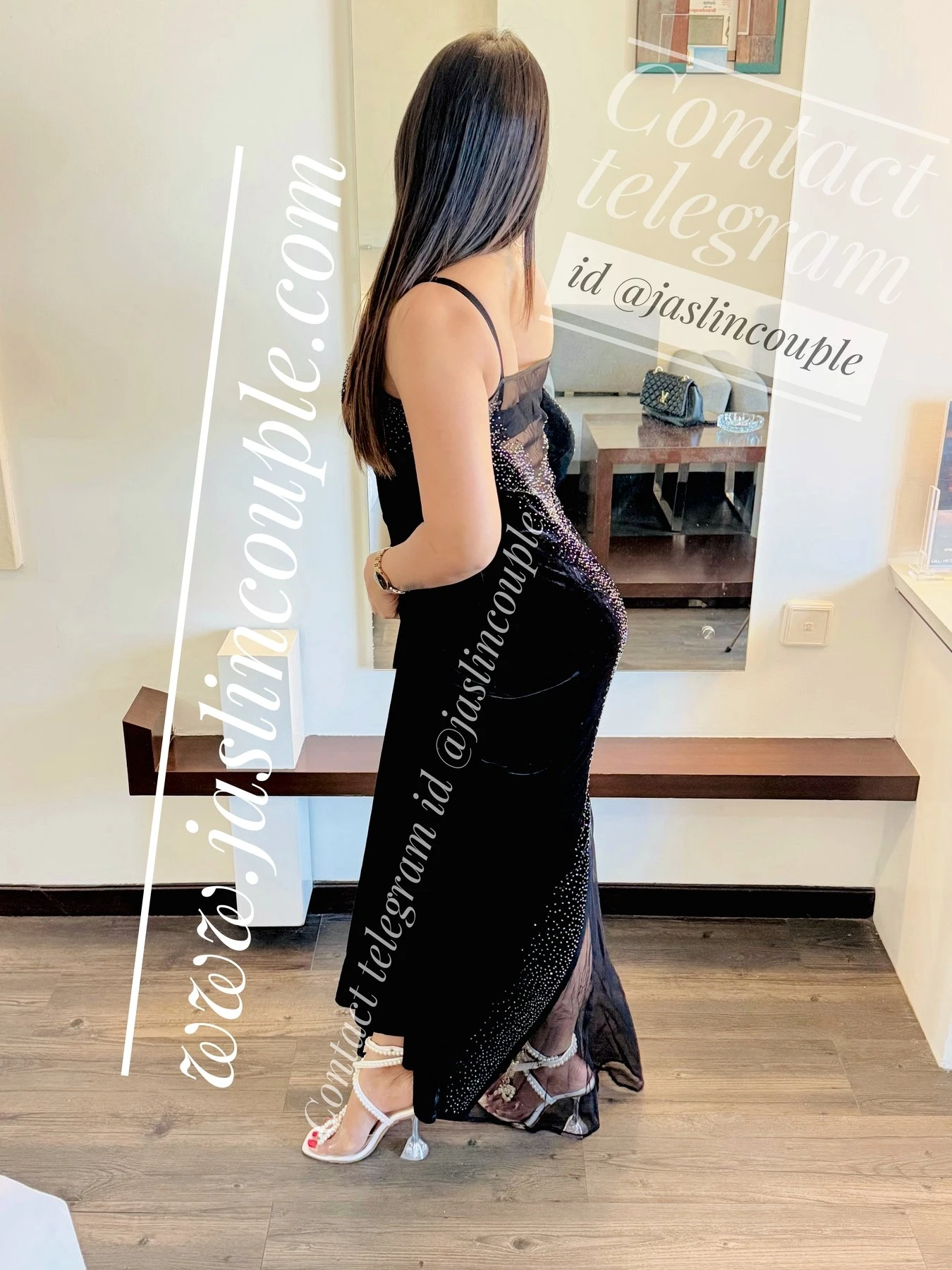 Jaslincouple – Indian escort in Mumbai — 11 / 16