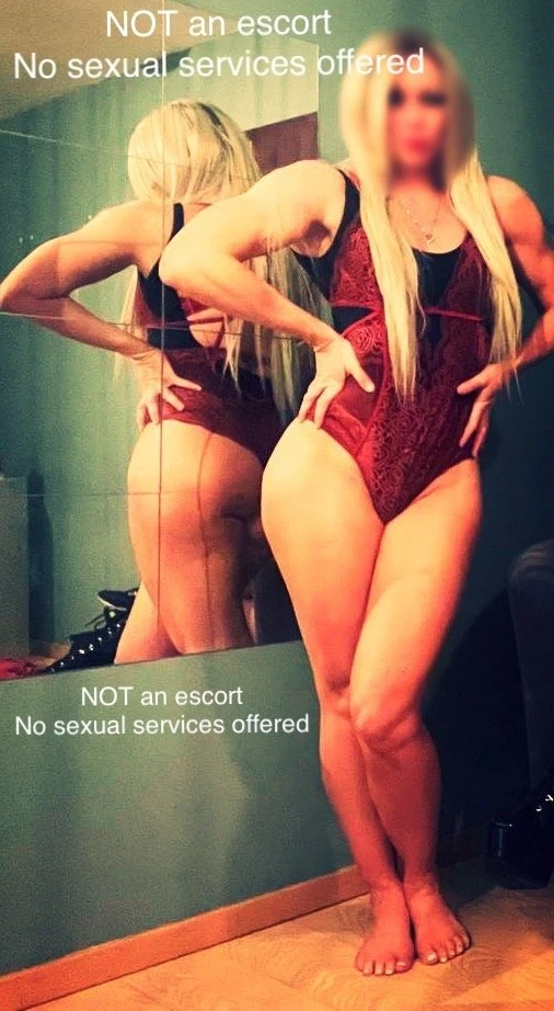 Goddess Freyja 🇦🇺 FEMDOM ONLY – Australian dominatrix in Stockholm — 13 / 19