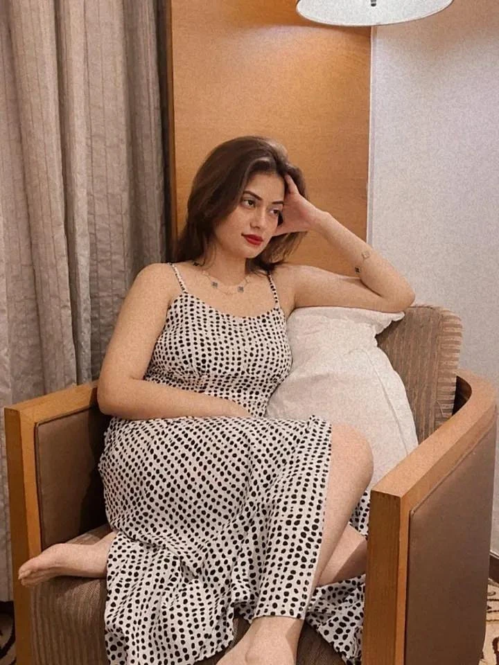 Divya – Indian escort in Vapi — 2 / 6
