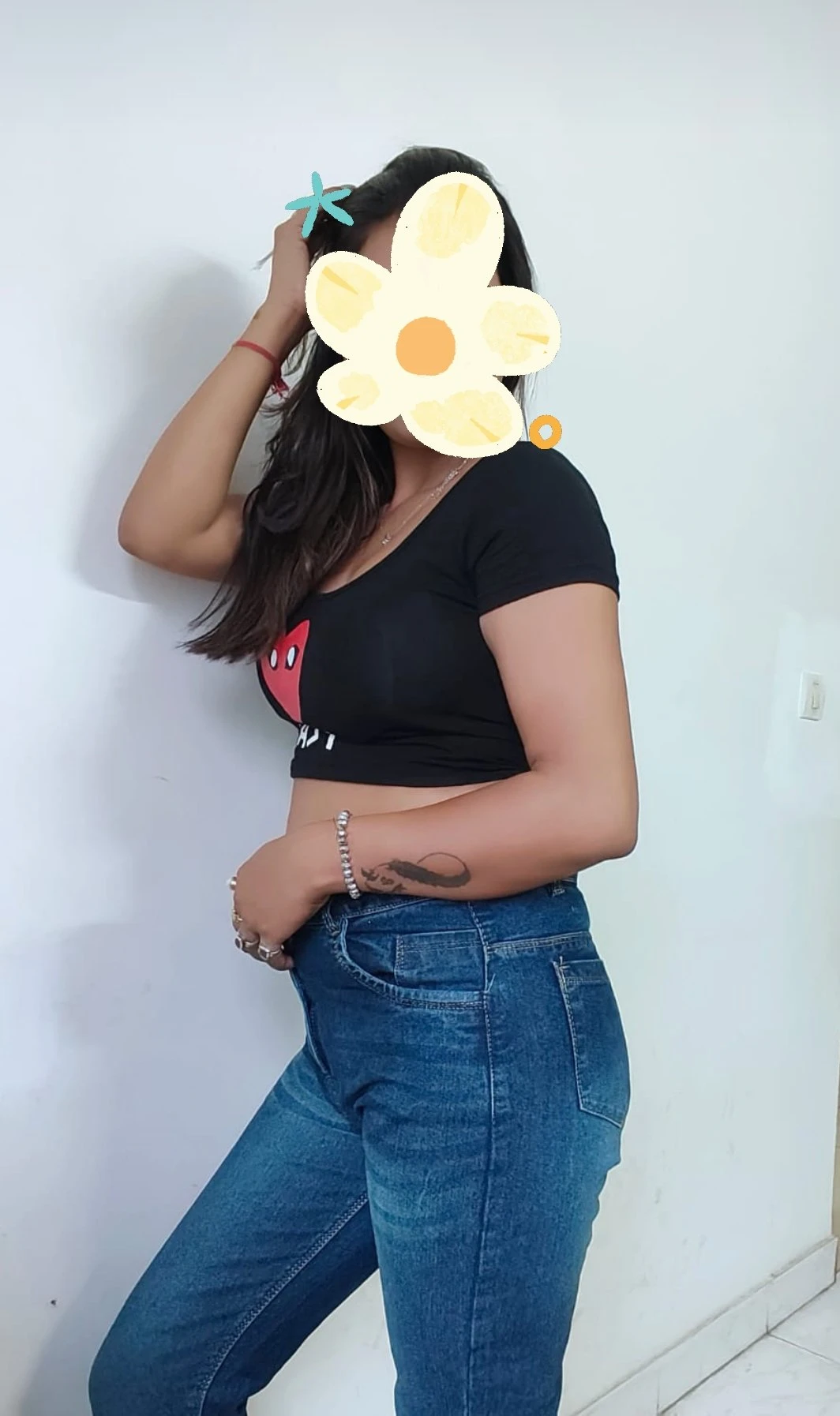Isha Indipendent Girl – Indian escort in Hyderabad — 2 / 3