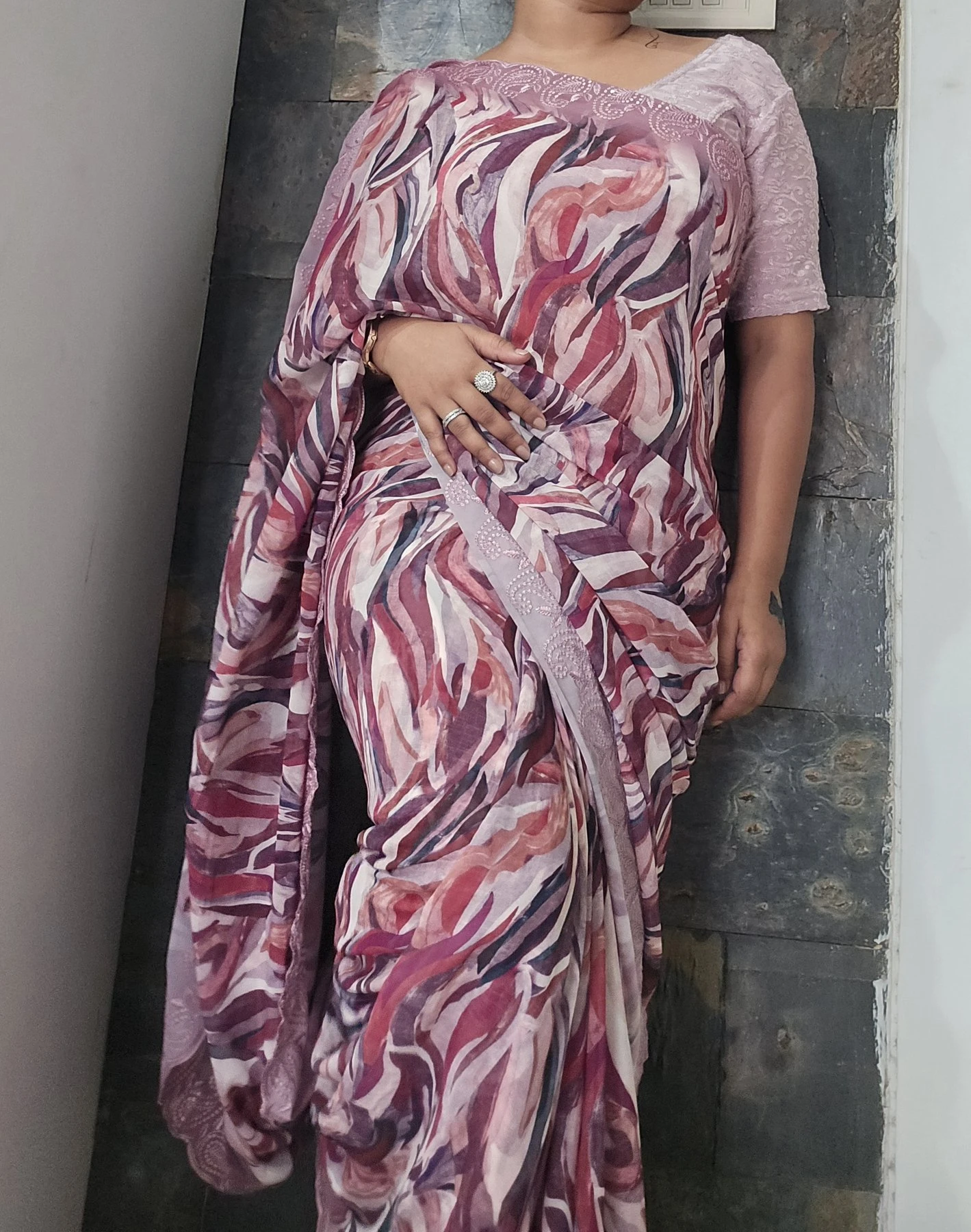 Pihu MR No.1 Exclusive classy anal – Indian escort in New Delhi — 3 / 6