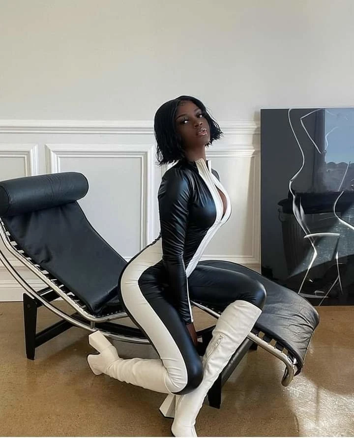 Cyrus4queen – Rwandan escort in New Delhi — 2 / 12