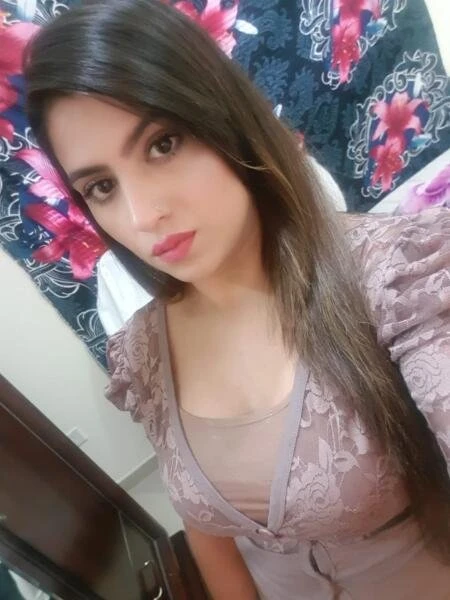 Mahwish – Pakistani escort in Islamabad — 2 / 9