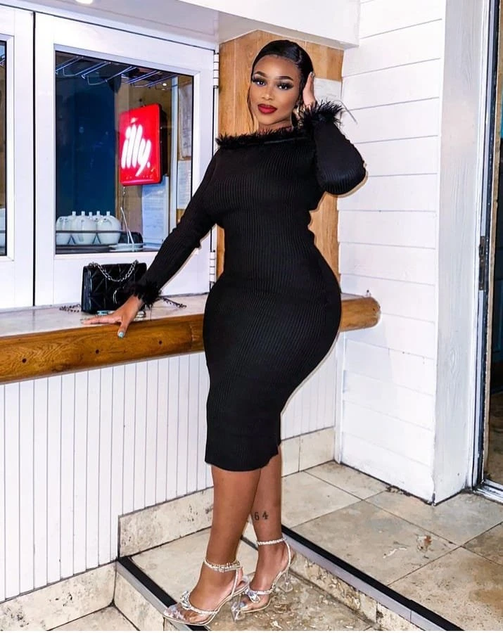 Shaniz – Central African escort in New Delhi — 5 / 8
