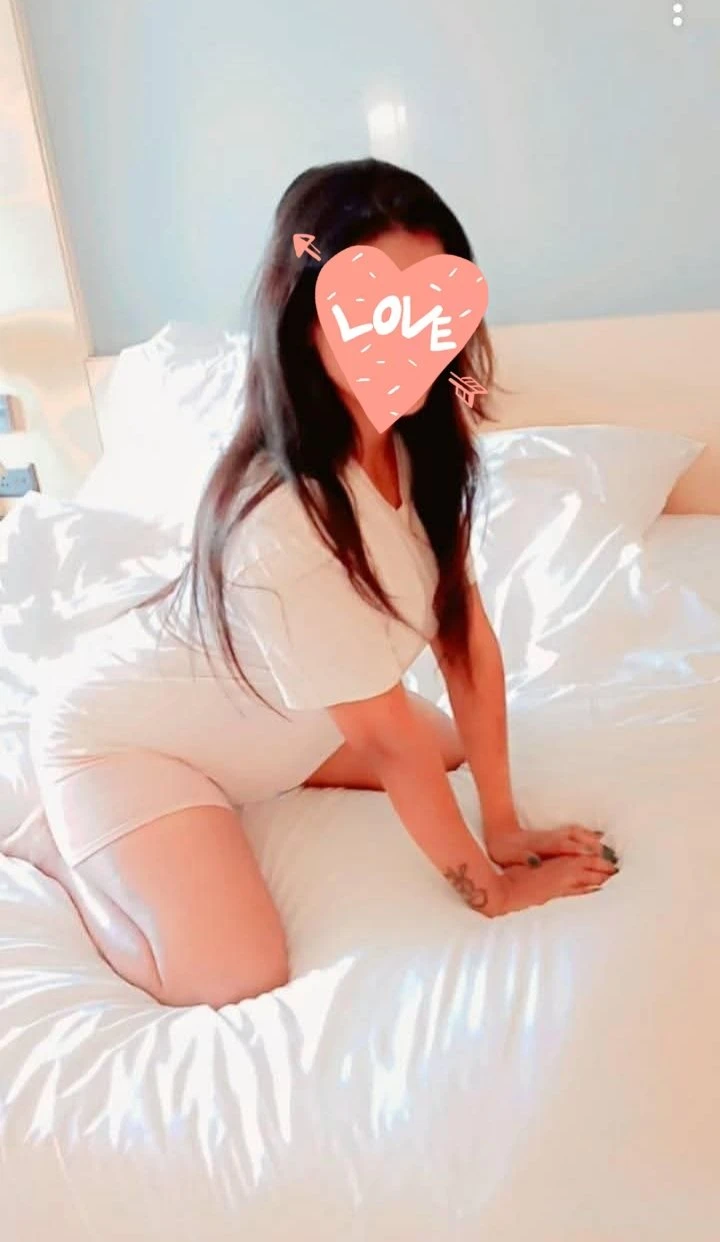 Nishu – Indian escort in New Delhi — 4 / 6