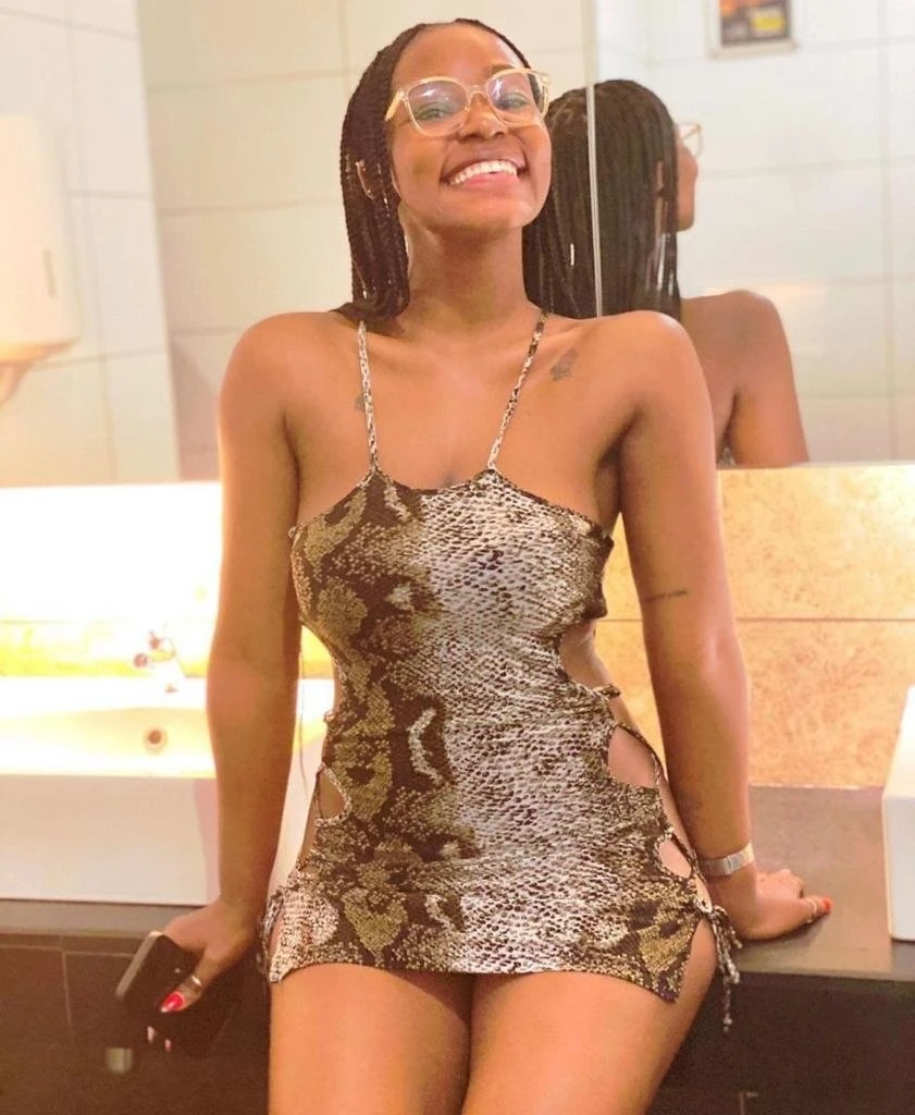 Mercy – Kenyan escort in New Delhi — 2 / 3