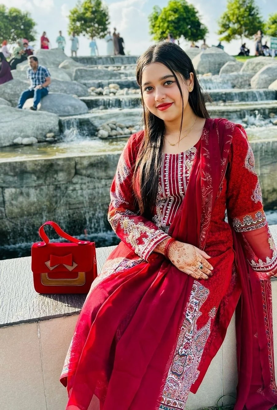 Independent Ragin Cam Show and Reel Meet – Indian escort in New Delhi — 3 / 4